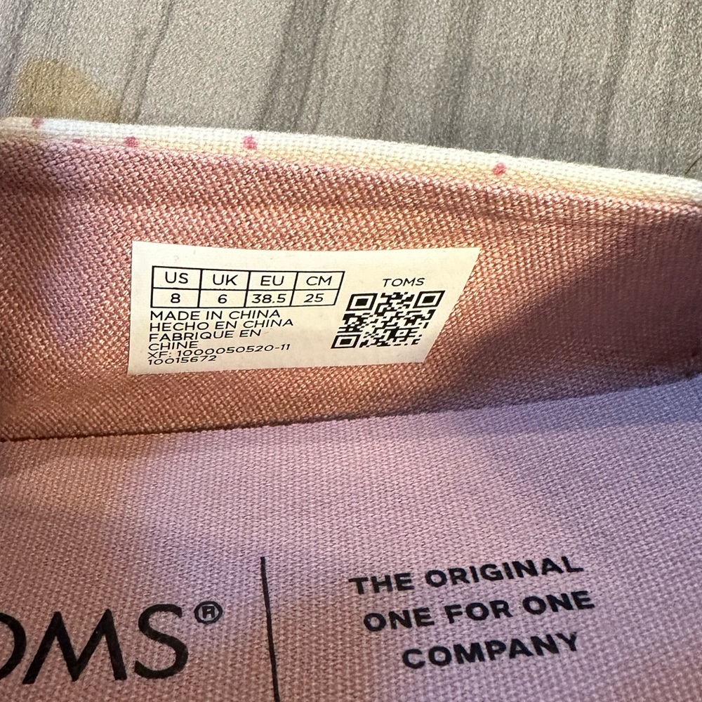 Toms polka dot alpargata - barely worn! - Picture 4 of 5